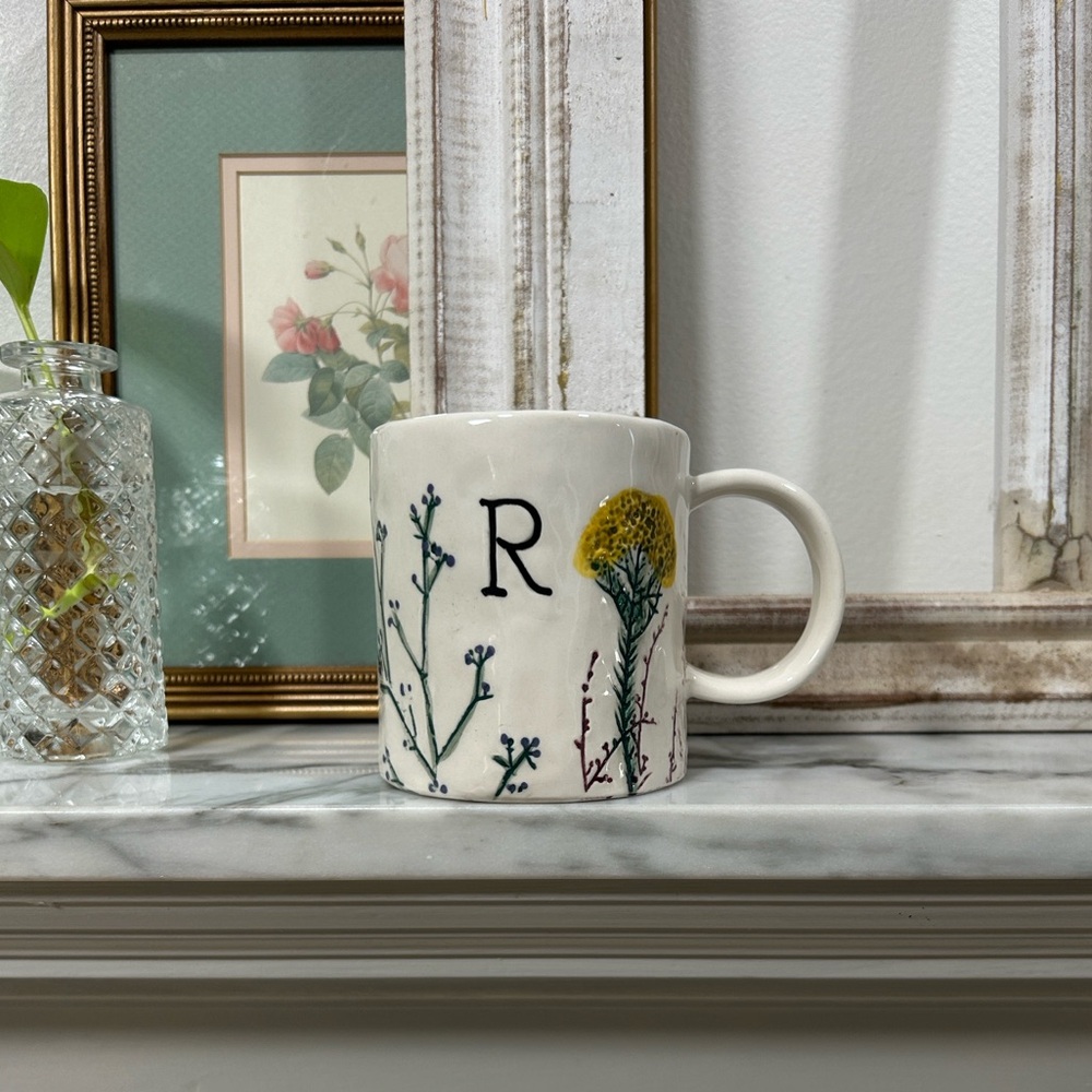 Anthropologie Dagny Monogram Mug* Initial R*